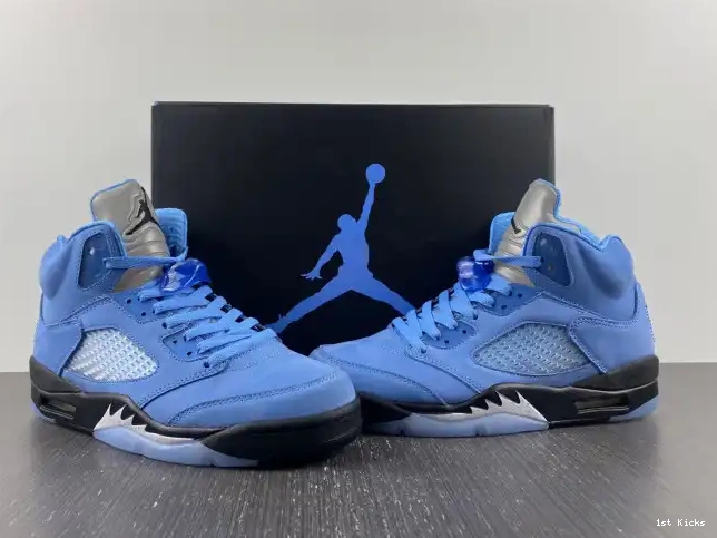 1st Kicks DV1310-401 Jordan UNC 5 Air 0623